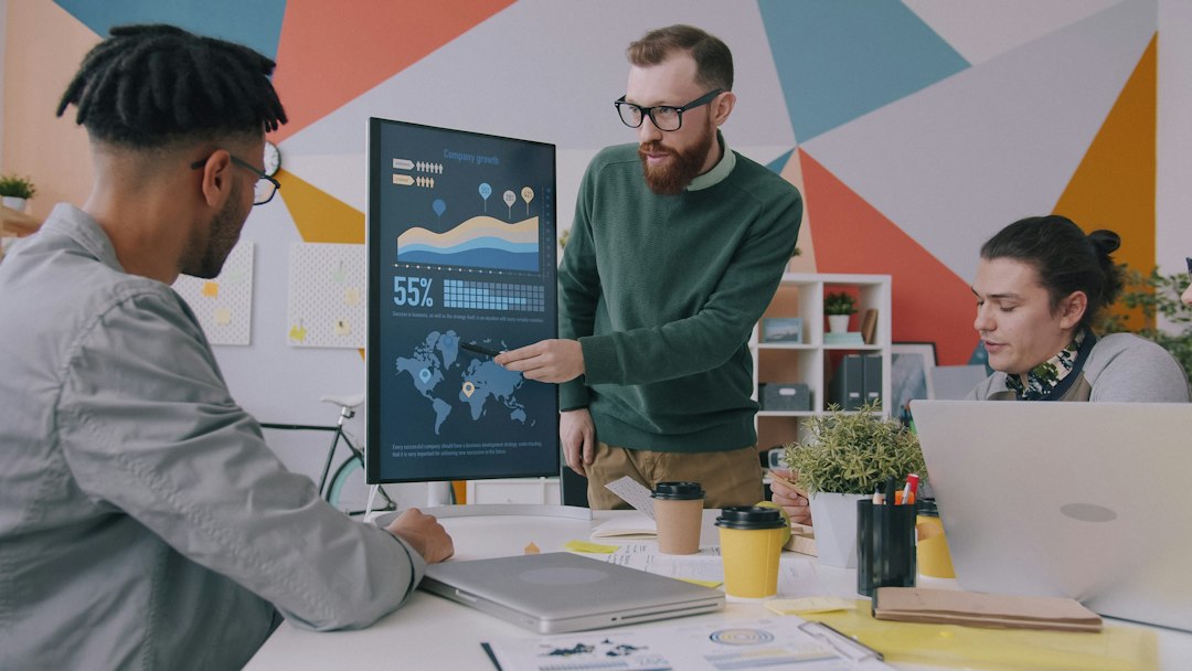 Content Decay Analysis Tools: 2026 Guide — featured image
